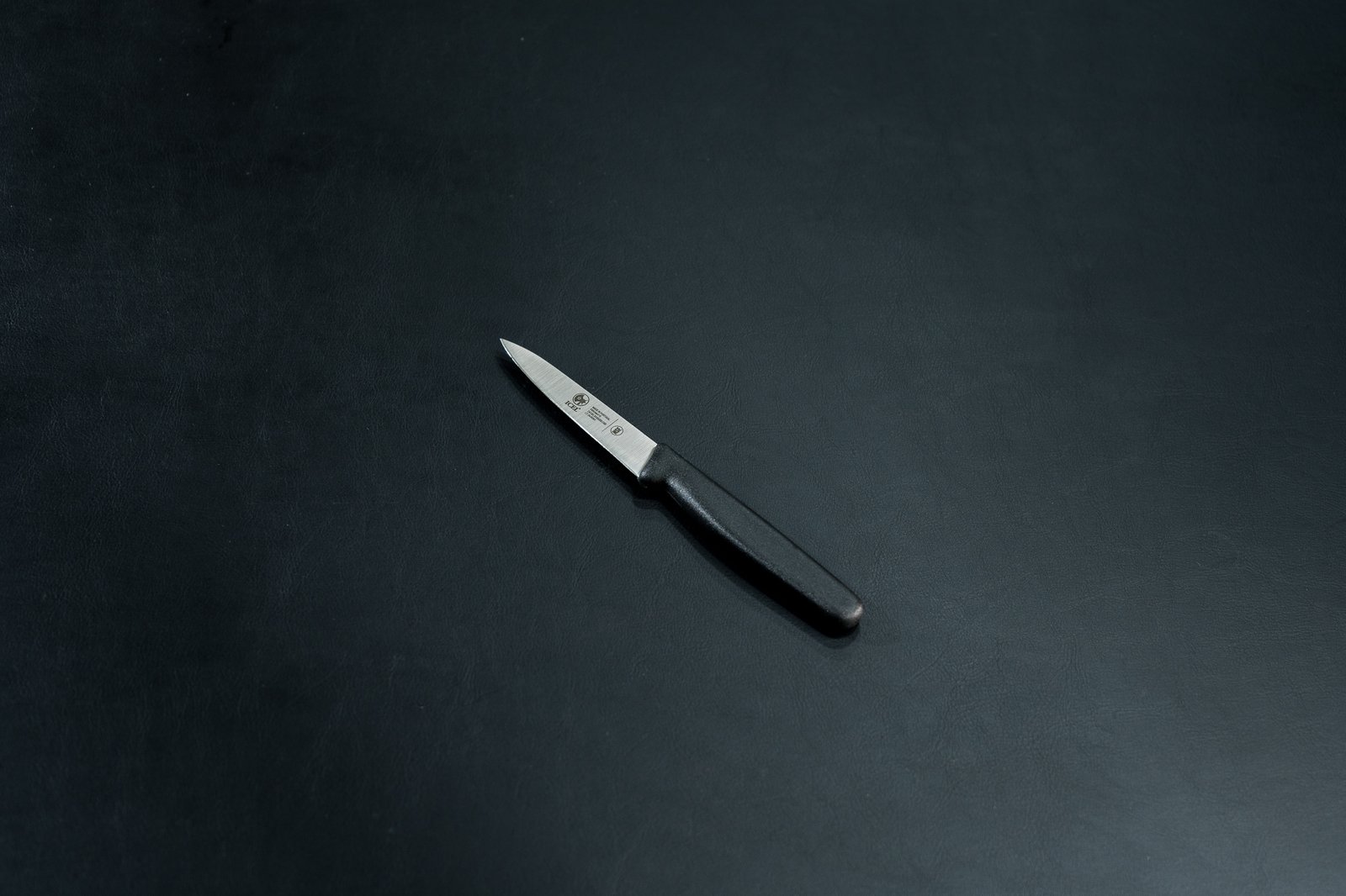 Paring knife 3 ½ in
